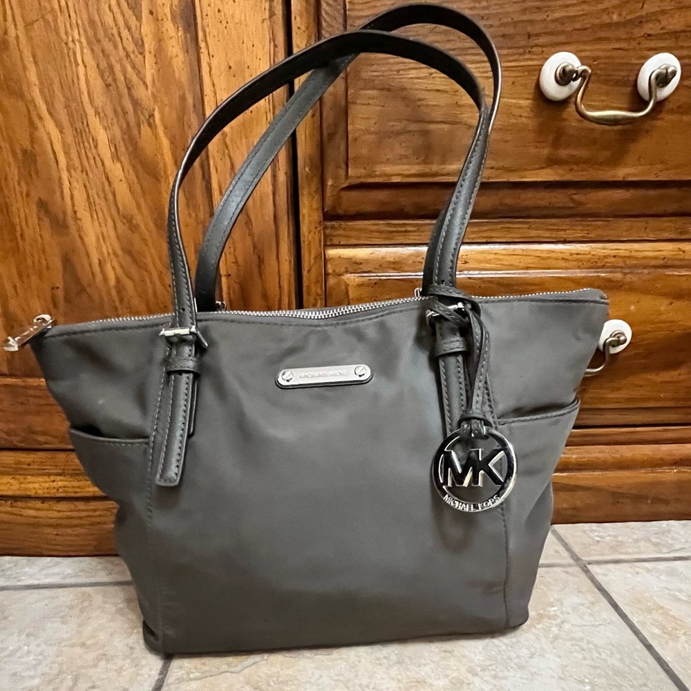 Michael Kors Medium Tote